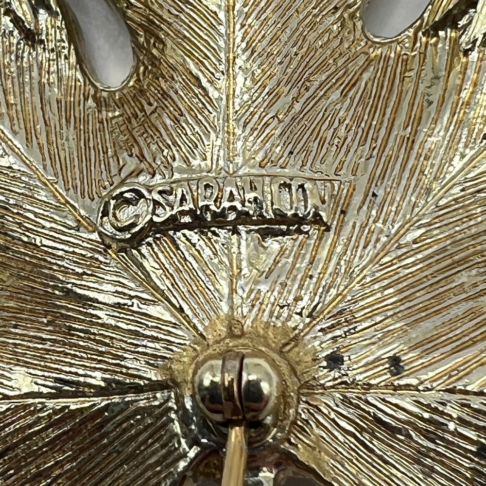 Sarah Coventry‎ Leaf Brooch Earrings Clip On Gold Silver Tone Holiday Pin - Picture 4 of 11